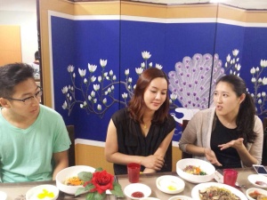 Talking to Reporter Park over lunch at KBS