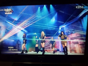 Girl group f(x) performing at Music Bank!
